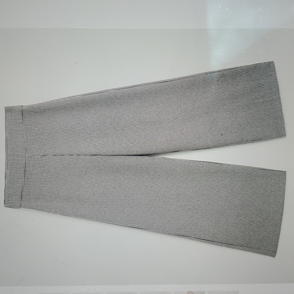 Mango pant - Picture 2 of 2